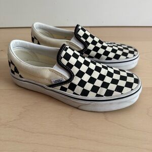 VANS Black and White Checkerboard Slip-On Sneakers - 7 Women’s
